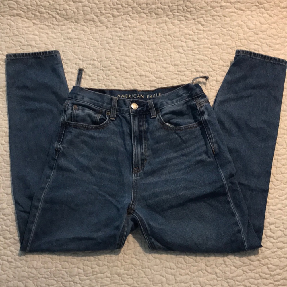 American Eagle Mom Jeans, size=2 short